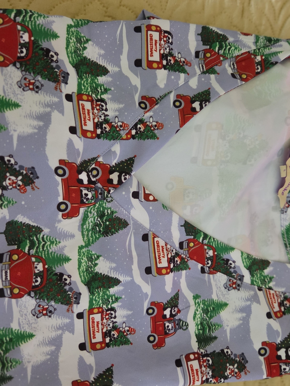 Women's Xmas Scrub Top Large